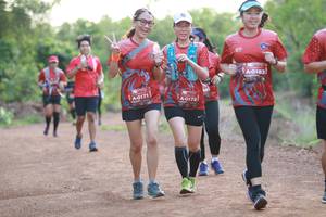 BIB: 0183, 171, 0172
                            <button type="button" onclick="openModal(5151284)" class="btn btn-primary btn-sm float-right btn-popup" data-toggle="modal" data-target=".modal-high-quality">
                        <i class="fas fa-shopping-cart"></i> Add to Cart
                    </button>
                                            <button type="button" onclick="isThisMe(5151284, true)" class="btn btn-success btn-sm float-right btn-popup btn-isme hidden" data-toggle="tooltip" data-placement="bottom" title="นี่คือรูปของคุณใช่ไหม คลิกที่นี่เพื่อเอาเข้าอัลบั้ม">
                        <i class="fas fa-plus"></i> Add to album
                    </button>
                    <button type="button" onclick="isThisMe(5151284, false)" class="btn btn-warning btn-sm float-right btn-popup btn-isnotme hidden">
                        <i class="fas fa-ban"></i> Remove from album
                    </button>