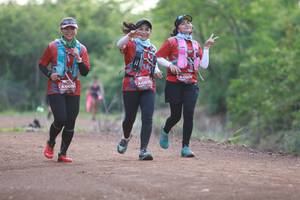 BIB: 007, 0076, 075
                            <button type="button" onclick="openModal(5154619)" class="btn btn-primary btn-sm float-right btn-popup" data-toggle="modal" data-target=".modal-high-quality">
                        <i class="fas fa-shopping-cart"></i> Add to Cart
                    </button>
                                            <button type="button" onclick="isThisMe(5154619, true)" class="btn btn-success btn-sm float-right btn-popup btn-isme hidden" data-toggle="tooltip" data-placement="bottom" title="นี่คือรูปของคุณใช่ไหม คลิกที่นี่เพื่อเอาเข้าอัลบั้ม">
                        <i class="fas fa-plus"></i> Add to album
                    </button>
                    <button type="button" onclick="isThisMe(5154619, false)" class="btn btn-warning btn-sm float-right btn-popup btn-isnotme hidden">
                        <i class="fas fa-ban"></i> Remove from album
                    </button>