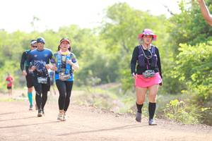 BIB: 945
                            <button type="button" onclick="openModal(5221402)" class="btn btn-primary btn-sm float-right btn-popup" data-toggle="modal" data-target=".modal-high-quality">
                        <i class="fas fa-shopping-cart"></i> Add to Cart
                    </button>
                                            <button type="button" onclick="isThisMe(5221402, true)" class="btn btn-success btn-sm float-right btn-popup btn-isme hidden" data-toggle="tooltip" data-placement="bottom" title="นี่คือรูปของคุณใช่ไหม คลิกที่นี่เพื่อเอาเข้าอัลบั้ม">
                        <i class="fas fa-plus"></i> Add to album
                    </button>
                    <button type="button" onclick="isThisMe(5221402, false)" class="btn btn-warning btn-sm float-right btn-popup btn-isnotme hidden">
                        <i class="fas fa-ban"></i> Remove from album
                    </button>