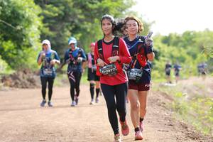 BIB: 0977, 0436
                            <button type="button" onclick="openModal(5224146)" class="btn btn-primary btn-sm float-right btn-popup" data-toggle="modal" data-target=".modal-high-quality">
                        <i class="fas fa-shopping-cart"></i> Add to Cart
                    </button>
                                            <button type="button" onclick="isThisMe(5224146, true)" class="btn btn-success btn-sm float-right btn-popup btn-isme hidden" data-toggle="tooltip" data-placement="bottom" title="นี่คือรูปของคุณใช่ไหม คลิกที่นี่เพื่อเอาเข้าอัลบั้ม">
                        <i class="fas fa-plus"></i> Add to album
                    </button>
                    <button type="button" onclick="isThisMe(5224146, false)" class="btn btn-warning btn-sm float-right btn-popup btn-isnotme hidden">
                        <i class="fas fa-ban"></i> Remove from album
                    </button>