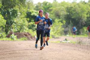 BIB: 375
                            <button type="button" onclick="openModal(5210233)" class="btn btn-primary btn-sm float-right btn-popup" data-toggle="modal" data-target=".modal-high-quality">
                        <i class="fas fa-shopping-cart"></i> Add to Cart
                    </button>
                                            <button type="button" onclick="isThisMe(5210233, true)" class="btn btn-success btn-sm float-right btn-popup btn-isme hidden" data-toggle="tooltip" data-placement="bottom" title="นี่คือรูปของคุณใช่ไหม คลิกที่นี่เพื่อเอาเข้าอัลบั้ม">
                        <i class="fas fa-plus"></i> Add to album
                    </button>
                    <button type="button" onclick="isThisMe(5210233, false)" class="btn btn-warning btn-sm float-right btn-popup btn-isnotme hidden">
                        <i class="fas fa-ban"></i> Remove from album
                    </button>