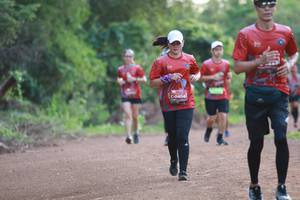 BIB: 0404
                            <button type="button" onclick="openModal(5151195)" class="btn btn-primary btn-sm float-right btn-popup" data-toggle="modal" data-target=".modal-high-quality">
                        <i class="fas fa-shopping-cart"></i> Add to Cart
                    </button>
                                            <button type="button" onclick="isThisMe(5151195, true)" class="btn btn-success btn-sm float-right btn-popup btn-isme hidden" data-toggle="tooltip" data-placement="bottom" title="นี่คือรูปของคุณใช่ไหม คลิกที่นี่เพื่อเอาเข้าอัลบั้ม">
                        <i class="fas fa-plus"></i> Add to album
                    </button>
                    <button type="button" onclick="isThisMe(5151195, false)" class="btn btn-warning btn-sm float-right btn-popup btn-isnotme hidden">
                        <i class="fas fa-ban"></i> Remove from album
                    </button>