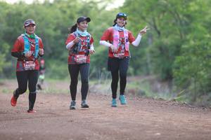 BIB: 0024, 0075
                            <button type="button" onclick="openModal(5154608)" class="btn btn-primary btn-sm float-right btn-popup" data-toggle="modal" data-target=".modal-high-quality">
                        <i class="fas fa-shopping-cart"></i> Add to Cart
                    </button>
                                            <button type="button" onclick="isThisMe(5154608, true)" class="btn btn-success btn-sm float-right btn-popup btn-isme hidden" data-toggle="tooltip" data-placement="bottom" title="นี่คือรูปของคุณใช่ไหม คลิกที่นี่เพื่อเอาเข้าอัลบั้ม">
                        <i class="fas fa-plus"></i> Add to album
                    </button>
                    <button type="button" onclick="isThisMe(5154608, false)" class="btn btn-warning btn-sm float-right btn-popup btn-isnotme hidden">
                        <i class="fas fa-ban"></i> Remove from album
                    </button>