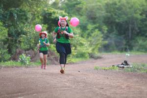 BIB: 
                            <button type="button" onclick="openModal(5159091)" class="btn btn-primary btn-sm float-right btn-popup" data-toggle="modal" data-target=".modal-high-quality">
                        <i class="fas fa-shopping-cart"></i> Add to Cart
                    </button>
                                            <button type="button" onclick="isThisMe(5159091, true)" class="btn btn-success btn-sm float-right btn-popup btn-isme hidden" data-toggle="tooltip" data-placement="bottom" title="นี่คือรูปของคุณใช่ไหม คลิกที่นี่เพื่อเอาเข้าอัลบั้ม">
                        <i class="fas fa-plus"></i> Add to album
                    </button>
                    <button type="button" onclick="isThisMe(5159091, false)" class="btn btn-warning btn-sm float-right btn-popup btn-isnotme hidden">
                        <i class="fas fa-ban"></i> Remove from album
                    </button>