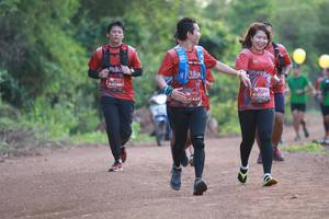 BIB: 199, 004, 0443
                            <button type="button" onclick="openModal(5151698)" class="btn btn-primary btn-sm float-right btn-popup" data-toggle="modal" data-target=".modal-high-quality">
                        <i class="fas fa-shopping-cart"></i> Add to Cart
                    </button>
                                            <button type="button" onclick="isThisMe(5151698, true)" class="btn btn-success btn-sm float-right btn-popup btn-isme hidden" data-toggle="tooltip" data-placement="bottom" title="นี่คือรูปของคุณใช่ไหม คลิกที่นี่เพื่อเอาเข้าอัลบั้ม">
                        <i class="fas fa-plus"></i> Add to album
                    </button>
                    <button type="button" onclick="isThisMe(5151698, false)" class="btn btn-warning btn-sm float-right btn-popup btn-isnotme hidden">
                        <i class="fas fa-ban"></i> Remove from album
                    </button>