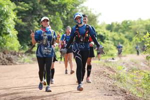 BIB: 0752
                            <button type="button" onclick="openModal(5224184)" class="btn btn-primary btn-sm float-right btn-popup" data-toggle="modal" data-target=".modal-high-quality">
                        <i class="fas fa-shopping-cart"></i> Add to Cart
                    </button>
                                            <button type="button" onclick="isThisMe(5224184, true)" class="btn btn-success btn-sm float-right btn-popup btn-isme hidden" data-toggle="tooltip" data-placement="bottom" title="นี่คือรูปของคุณใช่ไหม คลิกที่นี่เพื่อเอาเข้าอัลบั้ม">
                        <i class="fas fa-plus"></i> Add to album
                    </button>
                    <button type="button" onclick="isThisMe(5224184, false)" class="btn btn-warning btn-sm float-right btn-popup btn-isnotme hidden">
                        <i class="fas fa-ban"></i> Remove from album
                    </button>