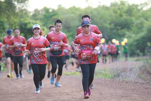 BIB: 270, 0273, 1421
                            <button type="button" onclick="openModal(5117987)" class="btn btn-primary btn-sm float-right btn-popup" data-toggle="modal" data-target=".modal-high-quality">
                        <i class="fas fa-shopping-cart"></i> Add to Cart
                    </button>
                                            <button type="button" onclick="isThisMe(5117987, true)" class="btn btn-success btn-sm float-right btn-popup btn-isme hidden" data-toggle="tooltip" data-placement="bottom" title="นี่คือรูปของคุณใช่ไหม คลิกที่นี่เพื่อเอาเข้าอัลบั้ม">
                        <i class="fas fa-plus"></i> Add to album
                    </button>
                    <button type="button" onclick="isThisMe(5117987, false)" class="btn btn-warning btn-sm float-right btn-popup btn-isnotme hidden">
                        <i class="fas fa-ban"></i> Remove from album
                    </button>