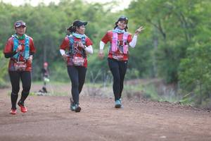 BIB: 0074, 075, 3076
                            <button type="button" onclick="openModal(5154604)" class="btn btn-primary btn-sm float-right btn-popup" data-toggle="modal" data-target=".modal-high-quality">
                        <i class="fas fa-shopping-cart"></i> Add to Cart
                    </button>
                                            <button type="button" onclick="isThisMe(5154604, true)" class="btn btn-success btn-sm float-right btn-popup btn-isme hidden" data-toggle="tooltip" data-placement="bottom" title="นี่คือรูปของคุณใช่ไหม คลิกที่นี่เพื่อเอาเข้าอัลบั้ม">
                        <i class="fas fa-plus"></i> Add to album
                    </button>
                    <button type="button" onclick="isThisMe(5154604, false)" class="btn btn-warning btn-sm float-right btn-popup btn-isnotme hidden">
                        <i class="fas fa-ban"></i> Remove from album
                    </button>