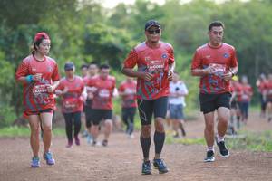 BIB: 0085, 0189
                            <button type="button" onclick="openModal(5117138)" class="btn btn-primary btn-sm float-right btn-popup" data-toggle="modal" data-target=".modal-high-quality">
                        <i class="fas fa-shopping-cart"></i> Add to Cart
                    </button>
                                            <button type="button" onclick="isThisMe(5117138, true)" class="btn btn-success btn-sm float-right btn-popup btn-isme hidden" data-toggle="tooltip" data-placement="bottom" title="นี่คือรูปของคุณใช่ไหม คลิกที่นี่เพื่อเอาเข้าอัลบั้ม">
                        <i class="fas fa-plus"></i> Add to album
                    </button>
                    <button type="button" onclick="isThisMe(5117138, false)" class="btn btn-warning btn-sm float-right btn-popup btn-isnotme hidden">
                        <i class="fas fa-ban"></i> Remove from album
                    </button>