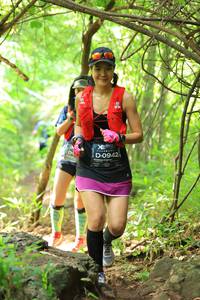 BIB: 0942
                            <button type="button" onclick="openModal(4902441)" class="btn btn-primary btn-sm float-right btn-popup" data-toggle="modal" data-target=".modal-high-quality">
                        <i class="fas fa-shopping-cart"></i> Add to Cart
                    </button>
                                            <button type="button" onclick="isThisMe(4902441, true)" class="btn btn-success btn-sm float-right btn-popup btn-isme hidden" data-toggle="tooltip" data-placement="bottom" title="นี่คือรูปของคุณใช่ไหม คลิกที่นี่เพื่อเอาเข้าอัลบั้ม">
                        <i class="fas fa-plus"></i> Add to album
                    </button>
                    <button type="button" onclick="isThisMe(4902441, false)" class="btn btn-warning btn-sm float-right btn-popup btn-isnotme hidden">
                        <i class="fas fa-ban"></i> Remove from album
                    </button>