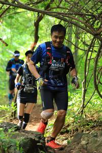 BIB: 0243, 0394
                            <button type="button" onclick="openModal(4916533)" class="btn btn-primary btn-sm float-right btn-popup" data-toggle="modal" data-target=".modal-high-quality">
                        <i class="fas fa-shopping-cart"></i> Add to Cart
                    </button>
                                            <button type="button" onclick="isThisMe(4916533, true)" class="btn btn-success btn-sm float-right btn-popup btn-isme hidden" data-toggle="tooltip" data-placement="bottom" title="นี่คือรูปของคุณใช่ไหม คลิกที่นี่เพื่อเอาเข้าอัลบั้ม">
                        <i class="fas fa-plus"></i> Add to album
                    </button>
                    <button type="button" onclick="isThisMe(4916533, false)" class="btn btn-warning btn-sm float-right btn-popup btn-isnotme hidden">
                        <i class="fas fa-ban"></i> Remove from album
                    </button>