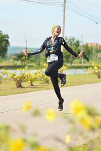 BIB: 
                            <button type="button" onclick="openModal(5240981)" class="btn btn-primary btn-sm float-right btn-popup" data-toggle="modal" data-target=".modal-high-quality">
                        <i class="fas fa-shopping-cart"></i> Add to Cart
                    </button>
                                            <button type="button" onclick="isThisMe(5240981, true)" class="btn btn-success btn-sm float-right btn-popup btn-isme hidden" data-toggle="tooltip" data-placement="bottom" title="นี่คือรูปของคุณใช่ไหม คลิกที่นี่เพื่อเอาเข้าอัลบั้ม">
                        <i class="fas fa-plus"></i> Add to album
                    </button>
                    <button type="button" onclick="isThisMe(5240981, false)" class="btn btn-warning btn-sm float-right btn-popup btn-isnotme hidden">
                        <i class="fas fa-ban"></i> Remove from album
                    </button>