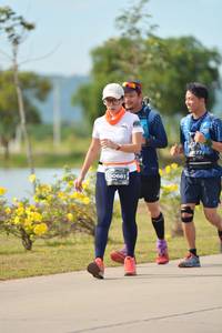 BIB: 877, 0661
                            <button type="button" onclick="openModal(5225367)" class="btn btn-primary btn-sm float-right btn-popup" data-toggle="modal" data-target=".modal-high-quality">
                        <i class="fas fa-shopping-cart"></i> Add to Cart
                    </button>
                                            <button type="button" onclick="isThisMe(5225367, true)" class="btn btn-success btn-sm float-right btn-popup btn-isme hidden" data-toggle="tooltip" data-placement="bottom" title="นี่คือรูปของคุณใช่ไหม คลิกที่นี่เพื่อเอาเข้าอัลบั้ม">
                        <i class="fas fa-plus"></i> Add to album
                    </button>
                    <button type="button" onclick="isThisMe(5225367, false)" class="btn btn-warning btn-sm float-right btn-popup btn-isnotme hidden">
                        <i class="fas fa-ban"></i> Remove from album
                    </button>