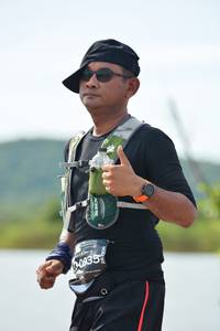 BIB: 0935
                            <button type="button" onclick="openModal(5227671)" class="btn btn-primary btn-sm float-right btn-popup" data-toggle="modal" data-target=".modal-high-quality">
                        <i class="fas fa-shopping-cart"></i> Add to Cart
                    </button>
                                            <button type="button" onclick="isThisMe(5227671, true)" class="btn btn-success btn-sm float-right btn-popup btn-isme hidden" data-toggle="tooltip" data-placement="bottom" title="นี่คือรูปของคุณใช่ไหม คลิกที่นี่เพื่อเอาเข้าอัลบั้ม">
                        <i class="fas fa-plus"></i> Add to album
                    </button>
                    <button type="button" onclick="isThisMe(5227671, false)" class="btn btn-warning btn-sm float-right btn-popup btn-isnotme hidden">
                        <i class="fas fa-ban"></i> Remove from album
                    </button>