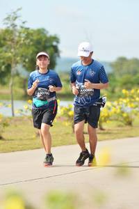 BIB: 0068, 0070
                            <button type="button" onclick="openModal(5240937)" class="btn btn-primary btn-sm float-right btn-popup" data-toggle="modal" data-target=".modal-high-quality">
                        <i class="fas fa-shopping-cart"></i> Add to Cart
                    </button>
                                            <button type="button" onclick="isThisMe(5240937, true)" class="btn btn-success btn-sm float-right btn-popup btn-isme hidden" data-toggle="tooltip" data-placement="bottom" title="นี่คือรูปของคุณใช่ไหม คลิกที่นี่เพื่อเอาเข้าอัลบั้ม">
                        <i class="fas fa-plus"></i> Add to album
                    </button>
                    <button type="button" onclick="isThisMe(5240937, false)" class="btn btn-warning btn-sm float-right btn-popup btn-isnotme hidden">
                        <i class="fas fa-ban"></i> Remove from album
                    </button>