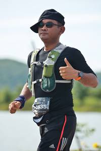 BIB: 0935
                            <button type="button" onclick="openModal(5227677)" class="btn btn-primary btn-sm float-right btn-popup" data-toggle="modal" data-target=".modal-high-quality">
                        <i class="fas fa-shopping-cart"></i> Add to Cart
                    </button>
                                            <button type="button" onclick="isThisMe(5227677, true)" class="btn btn-success btn-sm float-right btn-popup btn-isme hidden" data-toggle="tooltip" data-placement="bottom" title="นี่คือรูปของคุณใช่ไหม คลิกที่นี่เพื่อเอาเข้าอัลบั้ม">
                        <i class="fas fa-plus"></i> Add to album
                    </button>
                    <button type="button" onclick="isThisMe(5227677, false)" class="btn btn-warning btn-sm float-right btn-popup btn-isnotme hidden">
                        <i class="fas fa-ban"></i> Remove from album
                    </button>