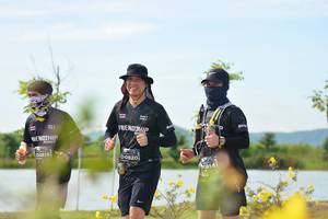 BIB: 0819, 8201, 914, 
                            <button type="button" onclick="openModal(5216631)" class="btn btn-primary btn-sm float-right btn-popup" data-toggle="modal" data-target=".modal-high-quality">
                        <i class="fas fa-shopping-cart"></i> Add to Cart
                    </button>
                                            <button type="button" onclick="isThisMe(5216631, true)" class="btn btn-success btn-sm float-right btn-popup btn-isme hidden" data-toggle="tooltip" data-placement="bottom" title="นี่คือรูปของคุณใช่ไหม คลิกที่นี่เพื่อเอาเข้าอัลบั้ม">
                        <i class="fas fa-plus"></i> Add to album
                    </button>
                    <button type="button" onclick="isThisMe(5216631, false)" class="btn btn-warning btn-sm float-right btn-popup btn-isnotme hidden">
                        <i class="fas fa-ban"></i> Remove from album
                    </button>