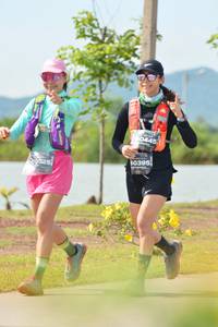 BIB: 0445, 80395, 9525
                            <button type="button" onclick="openModal(5240885)" class="btn btn-primary btn-sm float-right btn-popup" data-toggle="modal" data-target=".modal-high-quality">
                        <i class="fas fa-shopping-cart"></i> Add to Cart
                    </button>
                                            <button type="button" onclick="isThisMe(5240885, true)" class="btn btn-success btn-sm float-right btn-popup btn-isme hidden" data-toggle="tooltip" data-placement="bottom" title="นี่คือรูปของคุณใช่ไหม คลิกที่นี่เพื่อเอาเข้าอัลบั้ม">
                        <i class="fas fa-plus"></i> Add to album
                    </button>
                    <button type="button" onclick="isThisMe(5240885, false)" class="btn btn-warning btn-sm float-right btn-popup btn-isnotme hidden">
                        <i class="fas fa-ban"></i> Remove from album
                    </button>