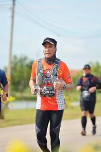 BIB: 0873
                            <button type="button" onclick="openModal(5230166)" class="btn btn-primary btn-sm float-right btn-popup" data-toggle="modal" data-target=".modal-high-quality">
                        <i class="fas fa-shopping-cart"></i> Add to Cart
                    </button>
                                            <button type="button" onclick="isThisMe(5230166, true)" class="btn btn-success btn-sm float-right btn-popup btn-isme hidden" data-toggle="tooltip" data-placement="bottom" title="นี่คือรูปของคุณใช่ไหม คลิกที่นี่เพื่อเอาเข้าอัลบั้ม">
                        <i class="fas fa-plus"></i> Add to album
                    </button>
                    <button type="button" onclick="isThisMe(5230166, false)" class="btn btn-warning btn-sm float-right btn-popup btn-isnotme hidden">
                        <i class="fas fa-ban"></i> Remove from album
                    </button>