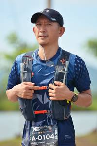 BIB: 0104
                            <button type="button" onclick="openModal(5240528)" class="btn btn-primary btn-sm float-right btn-popup" data-toggle="modal" data-target=".modal-high-quality">
                        <i class="fas fa-shopping-cart"></i> Add to Cart
                    </button>
                                            <button type="button" onclick="isThisMe(5240528, true)" class="btn btn-success btn-sm float-right btn-popup btn-isme hidden" data-toggle="tooltip" data-placement="bottom" title="นี่คือรูปของคุณใช่ไหม คลิกที่นี่เพื่อเอาเข้าอัลบั้ม">
                        <i class="fas fa-plus"></i> Add to album
                    </button>
                    <button type="button" onclick="isThisMe(5240528, false)" class="btn btn-warning btn-sm float-right btn-popup btn-isnotme hidden">
                        <i class="fas fa-ban"></i> Remove from album
                    </button>