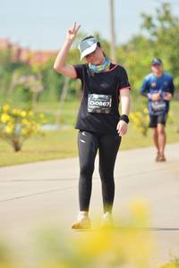 BIB: 0867
                            <button type="button" onclick="openModal(5241256)" class="btn btn-primary btn-sm float-right btn-popup" data-toggle="modal" data-target=".modal-high-quality">
                        <i class="fas fa-shopping-cart"></i> Add to Cart
                    </button>
                                            <button type="button" onclick="isThisMe(5241256, true)" class="btn btn-success btn-sm float-right btn-popup btn-isme hidden" data-toggle="tooltip" data-placement="bottom" title="นี่คือรูปของคุณใช่ไหม คลิกที่นี่เพื่อเอาเข้าอัลบั้ม">
                        <i class="fas fa-plus"></i> Add to album
                    </button>
                    <button type="button" onclick="isThisMe(5241256, false)" class="btn btn-warning btn-sm float-right btn-popup btn-isnotme hidden">
                        <i class="fas fa-ban"></i> Remove from album
                    </button>