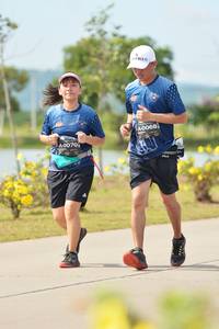 BIB: 0068, 0070
                            <button type="button" onclick="openModal(5240941)" class="btn btn-primary btn-sm float-right btn-popup" data-toggle="modal" data-target=".modal-high-quality">
                        <i class="fas fa-shopping-cart"></i> Add to Cart
                    </button>
                                            <button type="button" onclick="isThisMe(5240941, true)" class="btn btn-success btn-sm float-right btn-popup btn-isme hidden" data-toggle="tooltip" data-placement="bottom" title="นี่คือรูปของคุณใช่ไหม คลิกที่นี่เพื่อเอาเข้าอัลบั้ม">
                        <i class="fas fa-plus"></i> Add to album
                    </button>
                    <button type="button" onclick="isThisMe(5240941, false)" class="btn btn-warning btn-sm float-right btn-popup btn-isnotme hidden">
                        <i class="fas fa-ban"></i> Remove from album
                    </button>