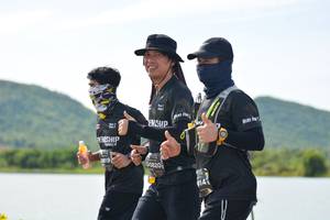 BIB: 00819, 0820, 914, 
                            <button type="button" onclick="openModal(5216717)" class="btn btn-primary btn-sm float-right btn-popup" data-toggle="modal" data-target=".modal-high-quality">
                        <i class="fas fa-shopping-cart"></i> Add to Cart
                    </button>
                                            <button type="button" onclick="isThisMe(5216717, true)" class="btn btn-success btn-sm float-right btn-popup btn-isme hidden" data-toggle="tooltip" data-placement="bottom" title="นี่คือรูปของคุณใช่ไหม คลิกที่นี่เพื่อเอาเข้าอัลบั้ม">
                        <i class="fas fa-plus"></i> Add to album
                    </button>
                    <button type="button" onclick="isThisMe(5216717, false)" class="btn btn-warning btn-sm float-right btn-popup btn-isnotme hidden">
                        <i class="fas fa-ban"></i> Remove from album
                    </button>