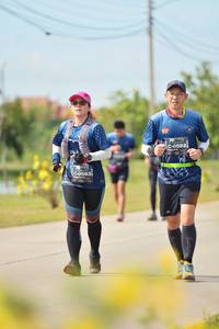 BIB: 0592, 593
                            <button type="button" onclick="openModal(5240585)" class="btn btn-primary btn-sm float-right btn-popup" data-toggle="modal" data-target=".modal-high-quality">
                        <i class="fas fa-shopping-cart"></i> Add to Cart
                    </button>
                                            <button type="button" onclick="isThisMe(5240585, true)" class="btn btn-success btn-sm float-right btn-popup btn-isme hidden" data-toggle="tooltip" data-placement="bottom" title="นี่คือรูปของคุณใช่ไหม คลิกที่นี่เพื่อเอาเข้าอัลบั้ม">
                        <i class="fas fa-plus"></i> Add to album
                    </button>
                    <button type="button" onclick="isThisMe(5240585, false)" class="btn btn-warning btn-sm float-right btn-popup btn-isnotme hidden">
                        <i class="fas fa-ban"></i> Remove from album
                    </button>