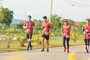 BIB: 0260, 0265
                            <button type="button" onclick="openModal(5182374)" class="btn btn-primary btn-sm float-right btn-popup" data-toggle="modal" data-target=".modal-high-quality">
                        <i class="fas fa-shopping-cart"></i> Add to Cart
                    </button>
                                            <button type="button" onclick="isThisMe(5182374, true)" class="btn btn-success btn-sm float-right btn-popup btn-isme hidden" data-toggle="tooltip" data-placement="bottom" title="นี่คือรูปของคุณใช่ไหม คลิกที่นี่เพื่อเอาเข้าอัลบั้ม">
                        <i class="fas fa-plus"></i> Add to album
                    </button>
                    <button type="button" onclick="isThisMe(5182374, false)" class="btn btn-warning btn-sm float-right btn-popup btn-isnotme hidden">
                        <i class="fas fa-ban"></i> Remove from album
                    </button>