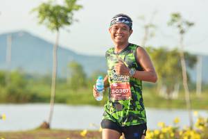 BIB: 367
                            <button type="button" onclick="openModal(5211353)" class="btn btn-primary btn-sm float-right btn-popup" data-toggle="modal" data-target=".modal-high-quality">
                        <i class="fas fa-shopping-cart"></i> Add to Cart
                    </button>
                                            <button type="button" onclick="isThisMe(5211353, true)" class="btn btn-success btn-sm float-right btn-popup btn-isme hidden" data-toggle="tooltip" data-placement="bottom" title="นี่คือรูปของคุณใช่ไหม คลิกที่นี่เพื่อเอาเข้าอัลบั้ม">
                        <i class="fas fa-plus"></i> Add to album
                    </button>
                    <button type="button" onclick="isThisMe(5211353, false)" class="btn btn-warning btn-sm float-right btn-popup btn-isnotme hidden">
                        <i class="fas fa-ban"></i> Remove from album
                    </button>