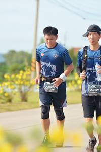 BIB: 0230, 0216
                            <button type="button" onclick="openModal(5210735)" class="btn btn-primary btn-sm float-right btn-popup" data-toggle="modal" data-target=".modal-high-quality">
                        <i class="fas fa-shopping-cart"></i> Add to Cart
                    </button>
                                            <button type="button" onclick="isThisMe(5210735, true)" class="btn btn-success btn-sm float-right btn-popup btn-isme hidden" data-toggle="tooltip" data-placement="bottom" title="นี่คือรูปของคุณใช่ไหม คลิกที่นี่เพื่อเอาเข้าอัลบั้ม">
                        <i class="fas fa-plus"></i> Add to album
                    </button>
                    <button type="button" onclick="isThisMe(5210735, false)" class="btn btn-warning btn-sm float-right btn-popup btn-isnotme hidden">
                        <i class="fas fa-ban"></i> Remove from album
                    </button>