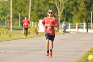 BIB: 0144
                            <button type="button" onclick="openModal(5165638)" class="btn btn-primary btn-sm float-right btn-popup" data-toggle="modal" data-target=".modal-high-quality">
                        <i class="fas fa-shopping-cart"></i> Add to Cart
                    </button>
                                            <button type="button" onclick="isThisMe(5165638, true)" class="btn btn-success btn-sm float-right btn-popup btn-isme hidden" data-toggle="tooltip" data-placement="bottom" title="นี่คือรูปของคุณใช่ไหม คลิกที่นี่เพื่อเอาเข้าอัลบั้ม">
                        <i class="fas fa-plus"></i> Add to album
                    </button>
                    <button type="button" onclick="isThisMe(5165638, false)" class="btn btn-warning btn-sm float-right btn-popup btn-isnotme hidden">
                        <i class="fas fa-ban"></i> Remove from album
                    </button>