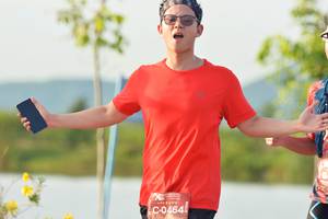 BIB: 0464
                            <button type="button" onclick="openModal(5211124)" class="btn btn-primary btn-sm float-right btn-popup" data-toggle="modal" data-target=".modal-high-quality">
                        <i class="fas fa-shopping-cart"></i> Add to Cart
                    </button>
                                            <button type="button" onclick="isThisMe(5211124, true)" class="btn btn-success btn-sm float-right btn-popup btn-isme hidden" data-toggle="tooltip" data-placement="bottom" title="นี่คือรูปของคุณใช่ไหม คลิกที่นี่เพื่อเอาเข้าอัลบั้ม">
                        <i class="fas fa-plus"></i> Add to album
                    </button>
                    <button type="button" onclick="isThisMe(5211124, false)" class="btn btn-warning btn-sm float-right btn-popup btn-isnotme hidden">
                        <i class="fas fa-ban"></i> Remove from album
                    </button>