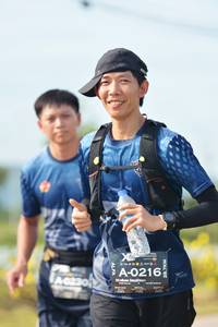 BIB: 0216, 0230
                            <button type="button" onclick="openModal(5210738)" class="btn btn-primary btn-sm float-right btn-popup" data-toggle="modal" data-target=".modal-high-quality">
                        <i class="fas fa-shopping-cart"></i> Add to Cart
                    </button>
                                            <button type="button" onclick="isThisMe(5210738, true)" class="btn btn-success btn-sm float-right btn-popup btn-isme hidden" data-toggle="tooltip" data-placement="bottom" title="นี่คือรูปของคุณใช่ไหม คลิกที่นี่เพื่อเอาเข้าอัลบั้ม">
                        <i class="fas fa-plus"></i> Add to album
                    </button>
                    <button type="button" onclick="isThisMe(5210738, false)" class="btn btn-warning btn-sm float-right btn-popup btn-isnotme hidden">
                        <i class="fas fa-ban"></i> Remove from album
                    </button>