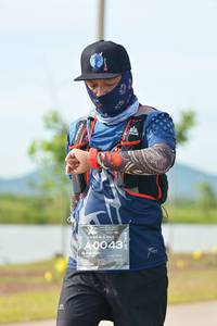 BIB: 0043
                            <button type="button" onclick="openModal(5210589)" class="btn btn-primary btn-sm float-right btn-popup" data-toggle="modal" data-target=".modal-high-quality">
                        <i class="fas fa-shopping-cart"></i> Add to Cart
                    </button>
                                            <button type="button" onclick="isThisMe(5210589, true)" class="btn btn-success btn-sm float-right btn-popup btn-isme hidden" data-toggle="tooltip" data-placement="bottom" title="นี่คือรูปของคุณใช่ไหม คลิกที่นี่เพื่อเอาเข้าอัลบั้ม">
                        <i class="fas fa-plus"></i> Add to album
                    </button>
                    <button type="button" onclick="isThisMe(5210589, false)" class="btn btn-warning btn-sm float-right btn-popup btn-isnotme hidden">
                        <i class="fas fa-ban"></i> Remove from album
                    </button>