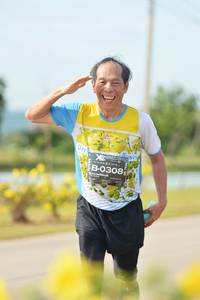 BIB: 0308
                            <button type="button" onclick="openModal(5210626)" class="btn btn-primary btn-sm float-right btn-popup" data-toggle="modal" data-target=".modal-high-quality">
                        <i class="fas fa-shopping-cart"></i> Add to Cart
                    </button>
                                            <button type="button" onclick="isThisMe(5210626, true)" class="btn btn-success btn-sm float-right btn-popup btn-isme hidden" data-toggle="tooltip" data-placement="bottom" title="นี่คือรูปของคุณใช่ไหม คลิกที่นี่เพื่อเอาเข้าอัลบั้ม">
                        <i class="fas fa-plus"></i> Add to album
                    </button>
                    <button type="button" onclick="isThisMe(5210626, false)" class="btn btn-warning btn-sm float-right btn-popup btn-isnotme hidden">
                        <i class="fas fa-ban"></i> Remove from album
                    </button>