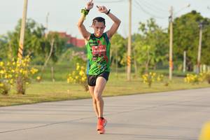 BIB: 0398
                            <button type="button" onclick="openModal(5165056)" class="btn btn-primary btn-sm float-right btn-popup" data-toggle="modal" data-target=".modal-high-quality">
                        <i class="fas fa-shopping-cart"></i> Add to Cart
                    </button>
                                            <button type="button" onclick="isThisMe(5165056, true)" class="btn btn-success btn-sm float-right btn-popup btn-isme hidden" data-toggle="tooltip" data-placement="bottom" title="นี่คือรูปของคุณใช่ไหม คลิกที่นี่เพื่อเอาเข้าอัลบั้ม">
                        <i class="fas fa-plus"></i> Add to album
                    </button>
                    <button type="button" onclick="isThisMe(5165056, false)" class="btn btn-warning btn-sm float-right btn-popup btn-isnotme hidden">
                        <i class="fas fa-ban"></i> Remove from album
                    </button>