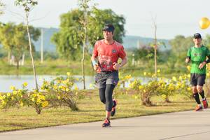 BIB: 0042
                            <button type="button" onclick="openModal(5184098)" class="btn btn-primary btn-sm float-right btn-popup" data-toggle="modal" data-target=".modal-high-quality">
                        <i class="fas fa-shopping-cart"></i> Add to Cart
                    </button>
                                            <button type="button" onclick="isThisMe(5184098, true)" class="btn btn-success btn-sm float-right btn-popup btn-isme hidden" data-toggle="tooltip" data-placement="bottom" title="นี่คือรูปของคุณใช่ไหม คลิกที่นี่เพื่อเอาเข้าอัลบั้ม">
                        <i class="fas fa-plus"></i> Add to album
                    </button>
                    <button type="button" onclick="isThisMe(5184098, false)" class="btn btn-warning btn-sm float-right btn-popup btn-isnotme hidden">
                        <i class="fas fa-ban"></i> Remove from album
                    </button>