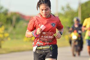 BIB: 070
                            <button type="button" onclick="openModal(5174327)" class="btn btn-primary btn-sm float-right btn-popup" data-toggle="modal" data-target=".modal-high-quality">
                        <i class="fas fa-shopping-cart"></i> Add to Cart
                    </button>
                                            <button type="button" onclick="isThisMe(5174327, true)" class="btn btn-success btn-sm float-right btn-popup btn-isme hidden" data-toggle="tooltip" data-placement="bottom" title="นี่คือรูปของคุณใช่ไหม คลิกที่นี่เพื่อเอาเข้าอัลบั้ม">
                        <i class="fas fa-plus"></i> Add to album
                    </button>
                    <button type="button" onclick="isThisMe(5174327, false)" class="btn btn-warning btn-sm float-right btn-popup btn-isnotme hidden">
                        <i class="fas fa-ban"></i> Remove from album
                    </button>