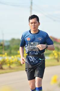BIB: 039
                            <button type="button" onclick="openModal(5202257)" class="btn btn-primary btn-sm float-right btn-popup" data-toggle="modal" data-target=".modal-high-quality">
                        <i class="fas fa-shopping-cart"></i> Add to Cart
                    </button>
                                            <button type="button" onclick="isThisMe(5202257, true)" class="btn btn-success btn-sm float-right btn-popup btn-isme hidden" data-toggle="tooltip" data-placement="bottom" title="นี่คือรูปของคุณใช่ไหม คลิกที่นี่เพื่อเอาเข้าอัลบั้ม">
                        <i class="fas fa-plus"></i> Add to album
                    </button>
                    <button type="button" onclick="isThisMe(5202257, false)" class="btn btn-warning btn-sm float-right btn-popup btn-isnotme hidden">
                        <i class="fas fa-ban"></i> Remove from album
                    </button>