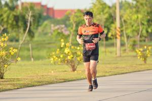 BIB: 460
                            <button type="button" onclick="openModal(5166814)" class="btn btn-primary btn-sm float-right btn-popup" data-toggle="modal" data-target=".modal-high-quality">
                        <i class="fas fa-shopping-cart"></i> Add to Cart
                    </button>
                                            <button type="button" onclick="isThisMe(5166814, true)" class="btn btn-success btn-sm float-right btn-popup btn-isme hidden" data-toggle="tooltip" data-placement="bottom" title="นี่คือรูปของคุณใช่ไหม คลิกที่นี่เพื่อเอาเข้าอัลบั้ม">
                        <i class="fas fa-plus"></i> Add to album
                    </button>
                    <button type="button" onclick="isThisMe(5166814, false)" class="btn btn-warning btn-sm float-right btn-popup btn-isnotme hidden">
                        <i class="fas fa-ban"></i> Remove from album
                    </button>