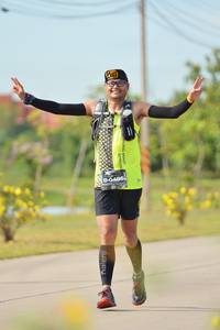 BIB: 486, 
                            <button type="button" onclick="openModal(5209186)" class="btn btn-primary btn-sm float-right btn-popup" data-toggle="modal" data-target=".modal-high-quality">
                        <i class="fas fa-shopping-cart"></i> Add to Cart
                    </button>
                                            <button type="button" onclick="isThisMe(5209186, true)" class="btn btn-success btn-sm float-right btn-popup btn-isme hidden" data-toggle="tooltip" data-placement="bottom" title="นี่คือรูปของคุณใช่ไหม คลิกที่นี่เพื่อเอาเข้าอัลบั้ม">
                        <i class="fas fa-plus"></i> Add to album
                    </button>
                    <button type="button" onclick="isThisMe(5209186, false)" class="btn btn-warning btn-sm float-right btn-popup btn-isnotme hidden">
                        <i class="fas fa-ban"></i> Remove from album
                    </button>