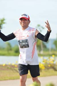 BIB: 0813
                            <button type="button" onclick="openModal(5210932)" class="btn btn-primary btn-sm float-right btn-popup" data-toggle="modal" data-target=".modal-high-quality">
                        <i class="fas fa-shopping-cart"></i> Add to Cart
                    </button>
                                            <button type="button" onclick="isThisMe(5210932, true)" class="btn btn-success btn-sm float-right btn-popup btn-isme hidden" data-toggle="tooltip" data-placement="bottom" title="นี่คือรูปของคุณใช่ไหม คลิกที่นี่เพื่อเอาเข้าอัลบั้ม">
                        <i class="fas fa-plus"></i> Add to album
                    </button>
                    <button type="button" onclick="isThisMe(5210932, false)" class="btn btn-warning btn-sm float-right btn-popup btn-isnotme hidden">
                        <i class="fas fa-ban"></i> Remove from album
                    </button>