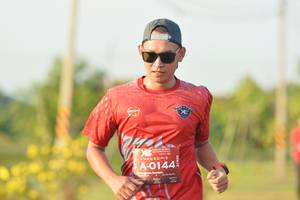 BIB: 0144
                            <button type="button" onclick="openModal(5165753)" class="btn btn-primary btn-sm float-right btn-popup" data-toggle="modal" data-target=".modal-high-quality">
                        <i class="fas fa-shopping-cart"></i> Add to Cart
                    </button>
                                            <button type="button" onclick="isThisMe(5165753, true)" class="btn btn-success btn-sm float-right btn-popup btn-isme hidden" data-toggle="tooltip" data-placement="bottom" title="นี่คือรูปของคุณใช่ไหม คลิกที่นี่เพื่อเอาเข้าอัลบั้ม">
                        <i class="fas fa-plus"></i> Add to album
                    </button>
                    <button type="button" onclick="isThisMe(5165753, false)" class="btn btn-warning btn-sm float-right btn-popup btn-isnotme hidden">
                        <i class="fas fa-ban"></i> Remove from album
                    </button>