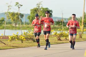 BIB: 0215
                            <button type="button" onclick="openModal(5211228)" class="btn btn-primary btn-sm float-right btn-popup" data-toggle="modal" data-target=".modal-high-quality">
                        <i class="fas fa-shopping-cart"></i> Add to Cart
                    </button>
                                            <button type="button" onclick="isThisMe(5211228, true)" class="btn btn-success btn-sm float-right btn-popup btn-isme hidden" data-toggle="tooltip" data-placement="bottom" title="นี่คือรูปของคุณใช่ไหม คลิกที่นี่เพื่อเอาเข้าอัลบั้ม">
                        <i class="fas fa-plus"></i> Add to album
                    </button>
                    <button type="button" onclick="isThisMe(5211228, false)" class="btn btn-warning btn-sm float-right btn-popup btn-isnotme hidden">
                        <i class="fas fa-ban"></i> Remove from album
                    </button>