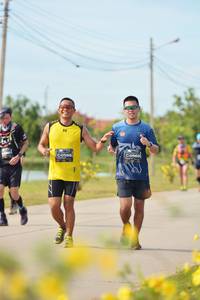 BIB: 568
                            <button type="button" onclick="openModal(5213107)" class="btn btn-primary btn-sm float-right btn-popup" data-toggle="modal" data-target=".modal-high-quality">
                        <i class="fas fa-shopping-cart"></i> Add to Cart
                    </button>
                                            <button type="button" onclick="isThisMe(5213107, true)" class="btn btn-success btn-sm float-right btn-popup btn-isme hidden" data-toggle="tooltip" data-placement="bottom" title="นี่คือรูปของคุณใช่ไหม คลิกที่นี่เพื่อเอาเข้าอัลบั้ม">
                        <i class="fas fa-plus"></i> Add to album
                    </button>
                    <button type="button" onclick="isThisMe(5213107, false)" class="btn btn-warning btn-sm float-right btn-popup btn-isnotme hidden">
                        <i class="fas fa-ban"></i> Remove from album
                    </button>