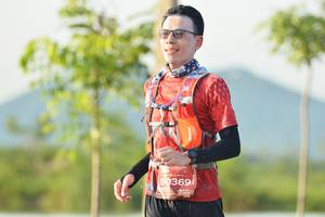 BIB: 369
                            <button type="button" onclick="openModal(5184297)" class="btn btn-primary btn-sm float-right btn-popup" data-toggle="modal" data-target=".modal-high-quality">
                        <i class="fas fa-shopping-cart"></i> Add to Cart
                    </button>
                                            <button type="button" onclick="isThisMe(5184297, true)" class="btn btn-success btn-sm float-right btn-popup btn-isme hidden" data-toggle="tooltip" data-placement="bottom" title="นี่คือรูปของคุณใช่ไหม คลิกที่นี่เพื่อเอาเข้าอัลบั้ม">
                        <i class="fas fa-plus"></i> Add to album
                    </button>
                    <button type="button" onclick="isThisMe(5184297, false)" class="btn btn-warning btn-sm float-right btn-popup btn-isnotme hidden">
                        <i class="fas fa-ban"></i> Remove from album
                    </button>