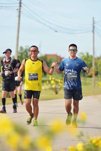 BIB: 569, 568
                            <button type="button" onclick="openModal(5213169)" class="btn btn-primary btn-sm float-right btn-popup" data-toggle="modal" data-target=".modal-high-quality">
                        <i class="fas fa-shopping-cart"></i> Add to Cart
                    </button>
                                            <button type="button" onclick="isThisMe(5213169, true)" class="btn btn-success btn-sm float-right btn-popup btn-isme hidden" data-toggle="tooltip" data-placement="bottom" title="นี่คือรูปของคุณใช่ไหม คลิกที่นี่เพื่อเอาเข้าอัลบั้ม">
                        <i class="fas fa-plus"></i> Add to album
                    </button>
                    <button type="button" onclick="isThisMe(5213169, false)" class="btn btn-warning btn-sm float-right btn-popup btn-isnotme hidden">
                        <i class="fas fa-ban"></i> Remove from album
                    </button>