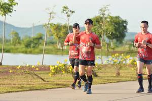 BIB: 424, 0215
                            <button type="button" onclick="openModal(5211267)" class="btn btn-primary btn-sm float-right btn-popup" data-toggle="modal" data-target=".modal-high-quality">
                        <i class="fas fa-shopping-cart"></i> Add to Cart
                    </button>
                                            <button type="button" onclick="isThisMe(5211267, true)" class="btn btn-success btn-sm float-right btn-popup btn-isme hidden" data-toggle="tooltip" data-placement="bottom" title="นี่คือรูปของคุณใช่ไหม คลิกที่นี่เพื่อเอาเข้าอัลบั้ม">
                        <i class="fas fa-plus"></i> Add to album
                    </button>
                    <button type="button" onclick="isThisMe(5211267, false)" class="btn btn-warning btn-sm float-right btn-popup btn-isnotme hidden">
                        <i class="fas fa-ban"></i> Remove from album
                    </button>