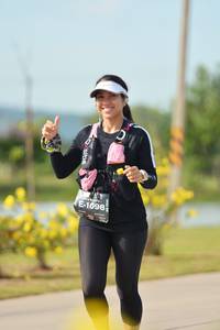 BIB: 1098
                            <button type="button" onclick="openModal(5210391)" class="btn btn-primary btn-sm float-right btn-popup" data-toggle="modal" data-target=".modal-high-quality">
                        <i class="fas fa-shopping-cart"></i> Add to Cart
                    </button>
                                            <button type="button" onclick="isThisMe(5210391, true)" class="btn btn-success btn-sm float-right btn-popup btn-isme hidden" data-toggle="tooltip" data-placement="bottom" title="นี่คือรูปของคุณใช่ไหม คลิกที่นี่เพื่อเอาเข้าอัลบั้ม">
                        <i class="fas fa-plus"></i> Add to album
                    </button>
                    <button type="button" onclick="isThisMe(5210391, false)" class="btn btn-warning btn-sm float-right btn-popup btn-isnotme hidden">
                        <i class="fas fa-ban"></i> Remove from album
                    </button>